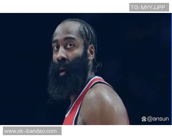 哈登轻松表现14投6中斩获21分3篮板5助攻0失误展现稳定状态 哈登轻松表现14投6中斩获21分3篮板5助攻0失误展现稳定状态